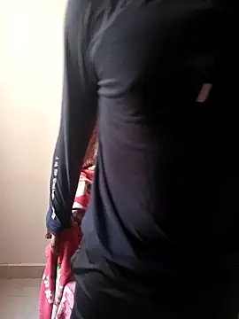 Friends withbenefits online show from 04/20/26, 11:13