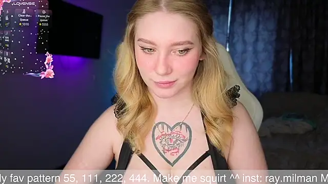 AliceMilr online show from 04/25/26, 10:18