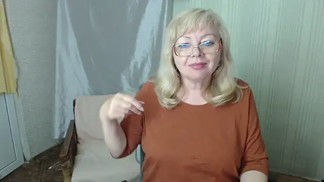Snapshot of LavandaMay chatting on 05/12/26, 07:22 LavandaMay online show from 05/12/26, 07:22