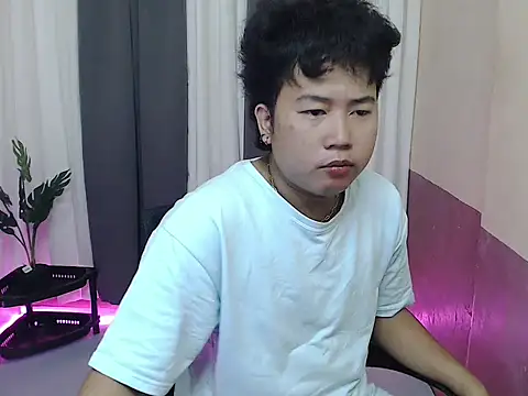 Snapshot of Soctober chatting on 04/10/26, 02:22 Soctober online show from 04/10/26, 02:22