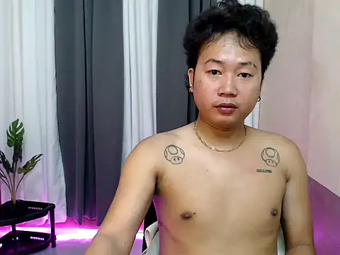 Snapshot of Soctober chatting on 04/11/26, 07:45 Soctober online show from 04/11/26, 07:45