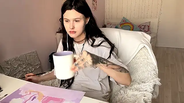 Snapshot of LeaptIssue chatting on 04/10/26, 01:27 LeaptIssue online show from 04/10/26, 01:27