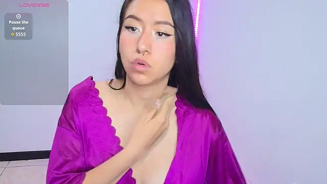 chloe-disire online show from 05/13/26, 10:34