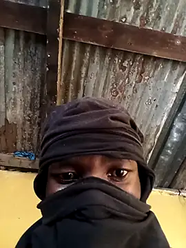 Snapshot of theyloveoneanothe chatting on 04/09/26, 02:00 theyloveoneanothe online show from 04/09/26, 02:00