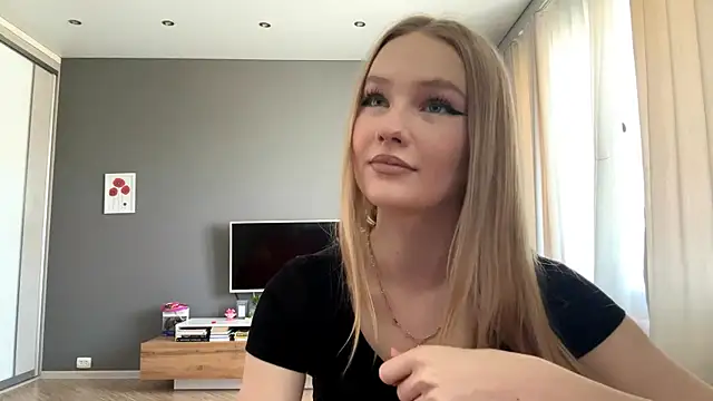 Snapshot of PlasaRima chatting on 05/19/26, 01:56 PlasaRima online show from 05/19/26, 01:56