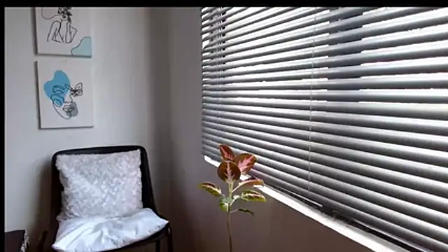 alisonnturbay online show from 06/26/26, 01:37