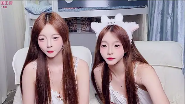 xiaoqiao-daqiao online show from 06/26/26, 11:09