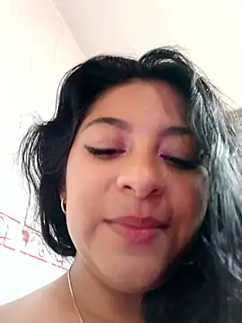 Arianha segura online show from 04/15/26, 07:58