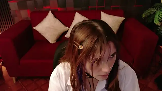 Emily Cherry  online show from 07/18/26, 03:27