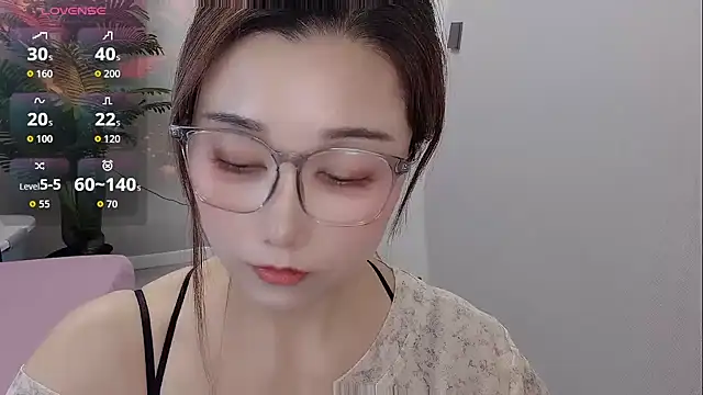 Yunxi- online show from 05/08/26, 01:49