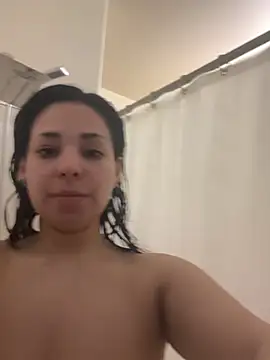 Snapshot of lakeroyalty chatting on 04/13/26, 02:55 lakeroyalty online show from 04/13/26, 02:55