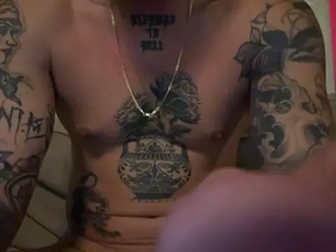 youngwildfreee online show from 05/11/26, 06:19