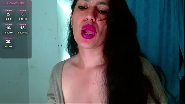 diosa gil online show from 06/30/26, 04:02
