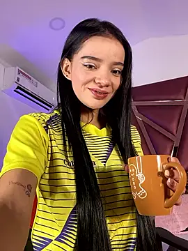 ZoeHarpers online show from 06/18/26, 12:42