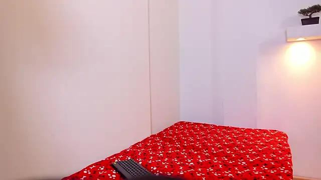 Snapshot of Kenji_n_Rousse chatting on 07/15/26, 08:58 Kenji n Rousse online show from 07/15/26, 08:58