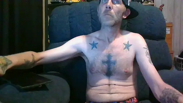 EEYORE86 online show from 04/15/26, 12:39