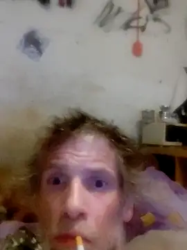 Snapshot of ssuukali chatting on 04/10/26, 01:44 ssuukali online show from 04/10/26, 01:44