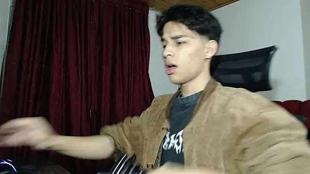 Snapshot of Marck-Pro chatting on 05/03/26, 12:27 Marck-Pro online show from 05/03/26, 12:27
