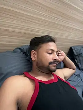 Snapshot of newdelhiBOY_ chatting on 05/22/26, 03:17 newdelhiBOY online show from 05/22/26, 03:17