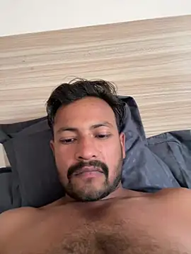 Snapshot of newdelhiBOY_ chatting on 06/07/26, 07:34 newdelhiBOY online show from 06/07/26, 07:34