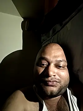 thenudemale online show from 05/05/26, 08:39