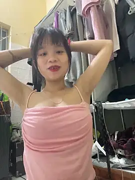 Snapshot of Neo-baby chatting on 04/24/26, 03:47 Neo-baby online show from 04/24/26, 03:47