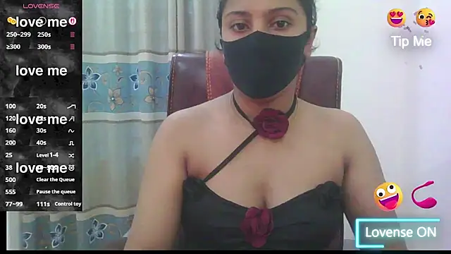 Snapshot of zareen_approach chatting on 07/09/26, 11:36 zareen approach online show from 07/09/26, 11:36