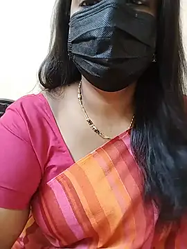 Stephaniee27 online show from 06/25/26, 07:24