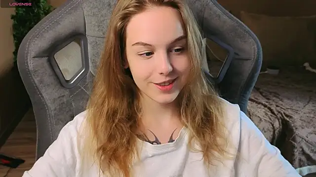 Snapshot of LeiaMurph chatting on 06/18/26, 11:14 LeiaMurph online show from 06/18/26, 11:14