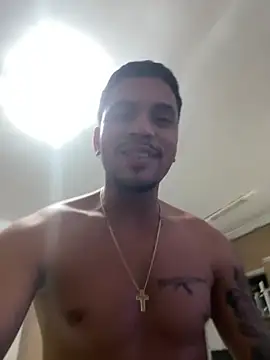 Hotberryofc online show from 04/12/26, 12:04