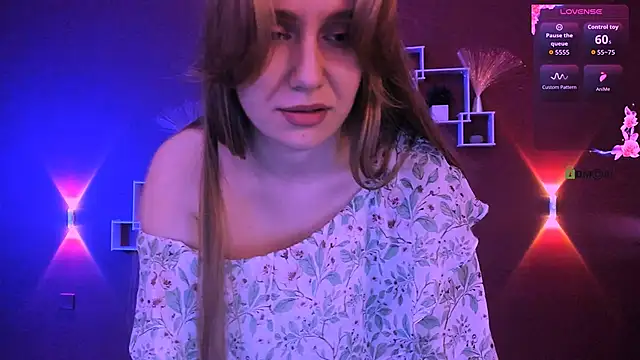 Snapshot of hanna_dream0 chatting on 05/08/26, 02:00 hanna dream0 online show from 05/08/26, 02:00