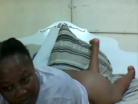 PRETTYFACExx online show from 04/14/26, 12:00