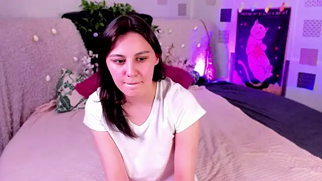 www Lily online show from 04/12/26, 01:27