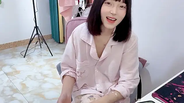 Kaixin-baobao online show from 04/26/26, 08:01