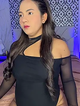Snapshot of Brenda_Brm chatting on 05/19/26, 12:00 Brenda Brm online show from 05/19/26, 12:00