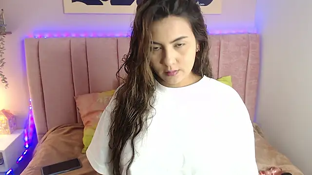 Snapshot of Brenda_Brm chatting on 05/24/26, 01:38 Brenda Brm online show from 05/24/26, 01:38