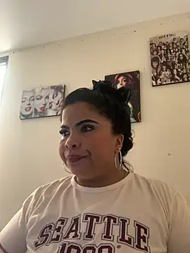 megan purpura online show from 04/30/26, 02:12