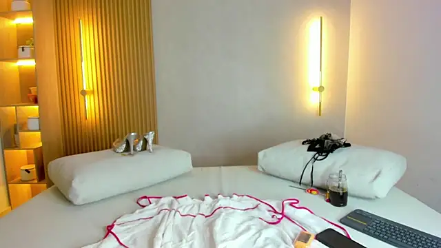 Snapshot of dalila_sette chatting on 05/09/26, 11:59 dalila sette online show from 05/09/26, 11:59