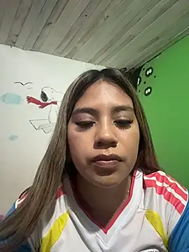 Snapshot of Kimmiebellarie chatting on 06/27/26, 10:59 Kimmiebellarie online show from 06/27/26, 10:59