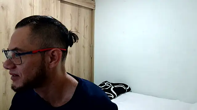 andrew 1520 online show from 02/10/26, 12:15