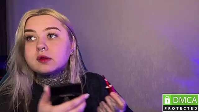 Snapshot of CuteUna chatting on 04/14/26, 09:48 CuteUna online show from 04/14/26, 09:48