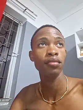 youngAndReckles online show from 04/11/26, 10:36