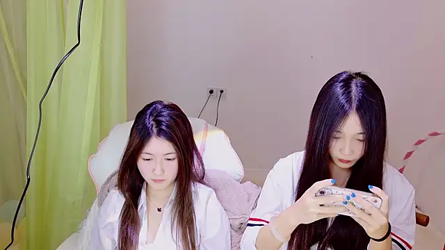 Xiongchumo1120 online show from 05/03/26, 03:34
