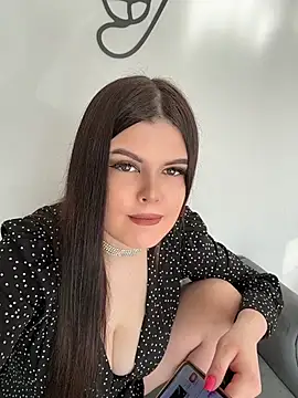 AmeliaBronze online show from 04/29/26, 02:04