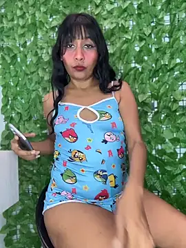 Snapshot of MELIZ_QUEEN chatting on 04/25/26, 12:08 MELIZ QUEEN online show from 04/25/26, 12:08
