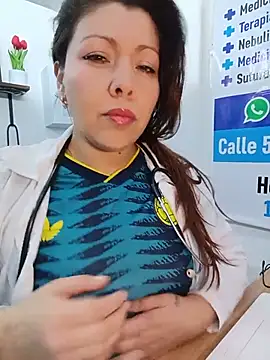 Snapshot of SARA_21- chatting on 07/03/26, 01:39 SARA 21- online show from 07/03/26, 01:39