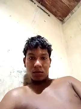 Snapshot of Esneider_boy chatting on 04/14/26, 11:55 Esneider boy online show from 04/14/26, 11:55