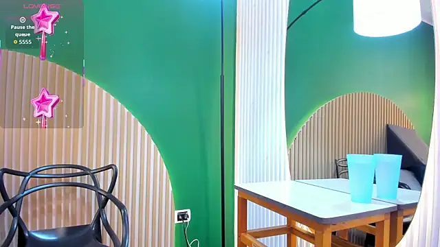 sophiahart online show from 05/13/26, 12:13