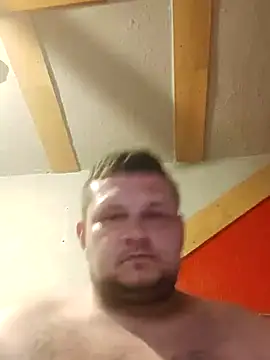 Snapshot of Klaudius6969 chatting on 04/11/26, 07:51 Klaudius6969 online show from 04/11/26, 07:51