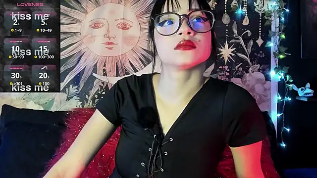 LaxiViolet online show from 07/31/26, 04:06